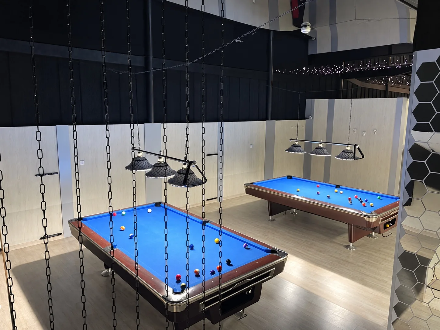Vezi locația Club Sportiv VISPO — Bowling & Biliard — imaginea 2
