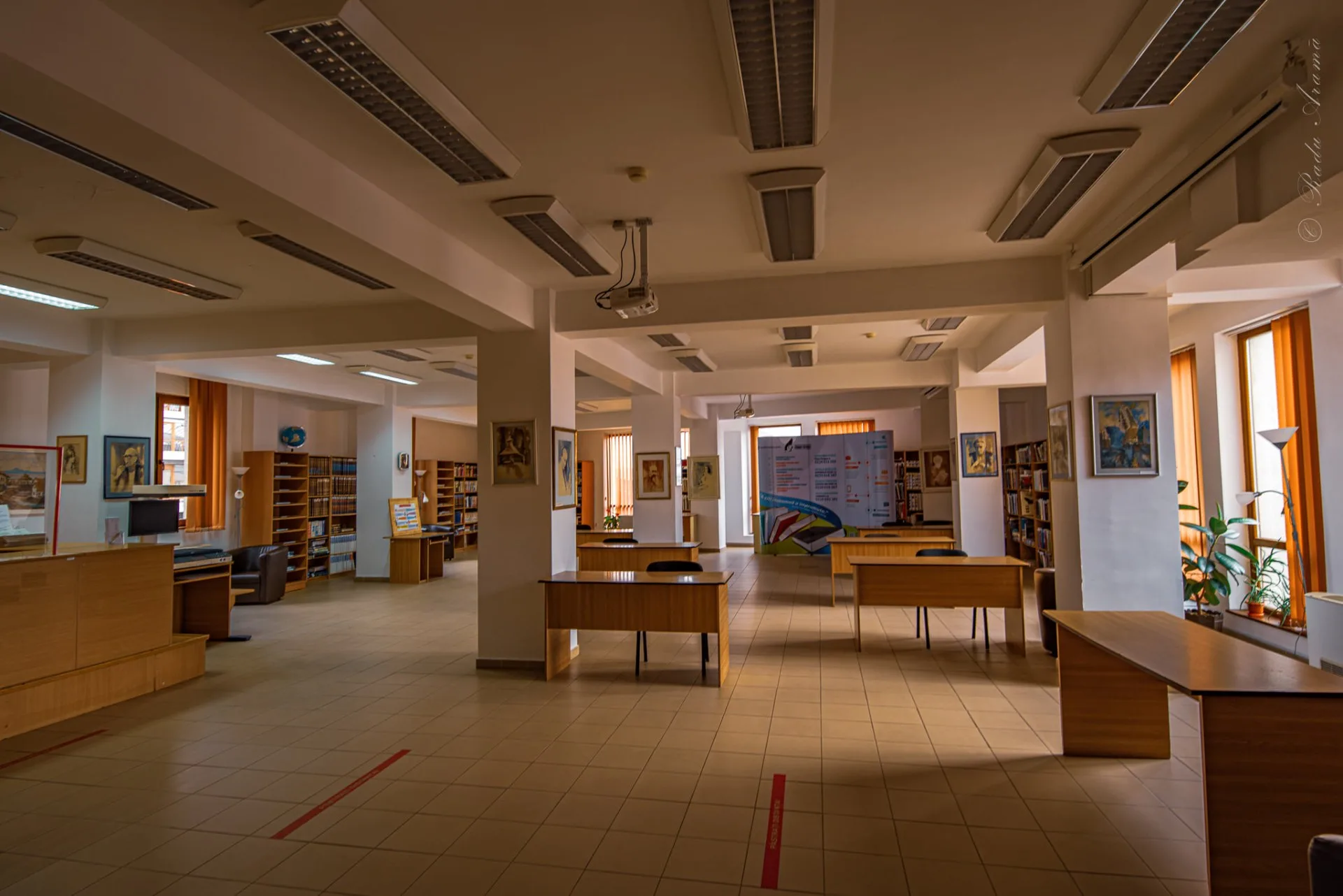 Vezi locația Biblioteca Județeană „Panait Istrati” — sediul central — imaginea 5