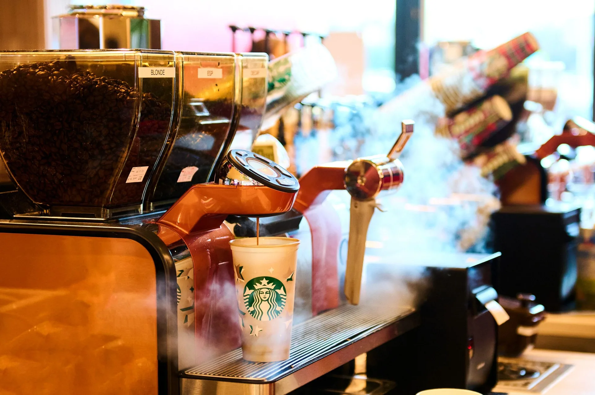 Vezi locația Starbucks Brăila Mall
