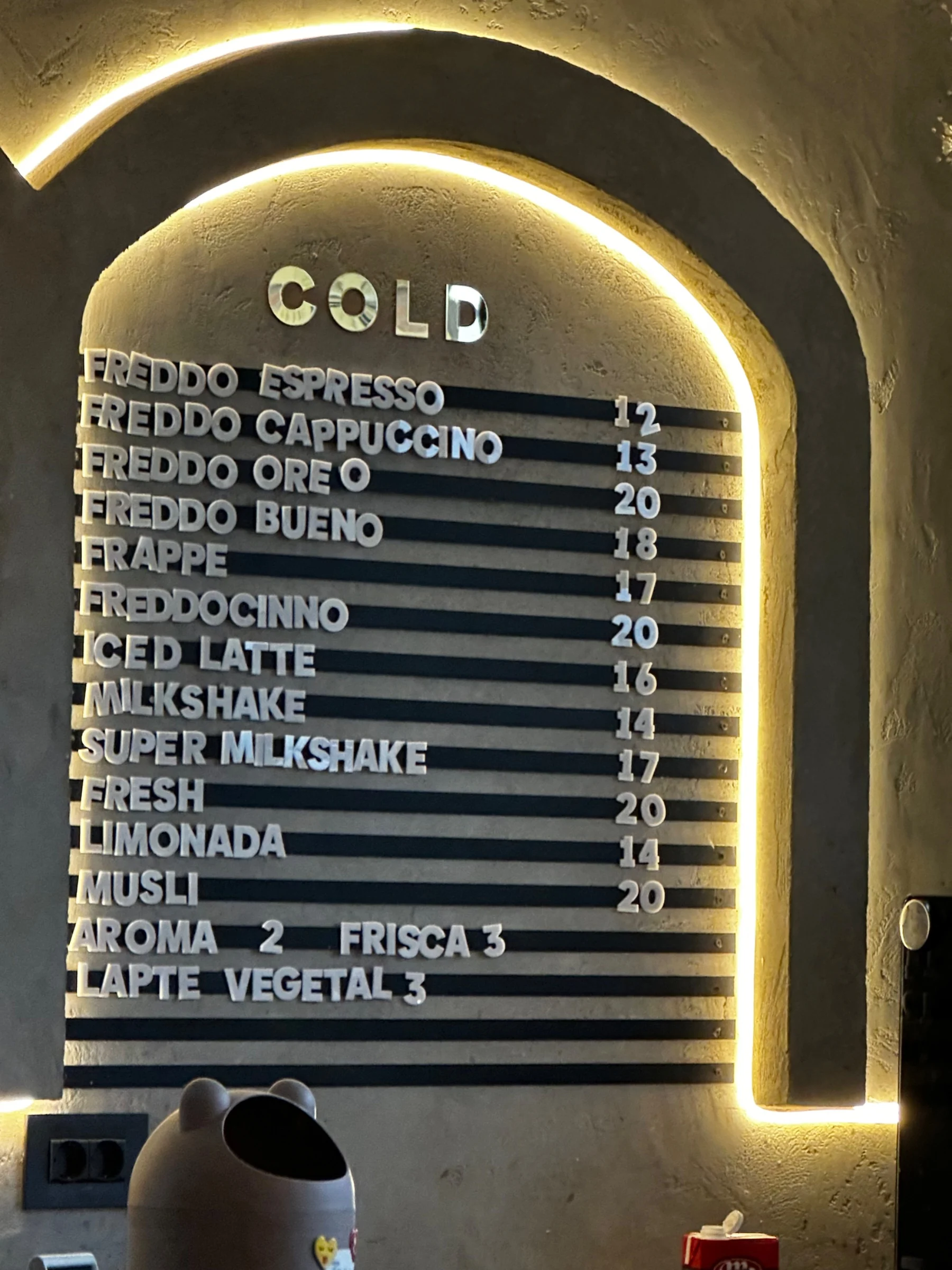 Meniu 104 Coffe (cal. Galati 39) — pagina 2